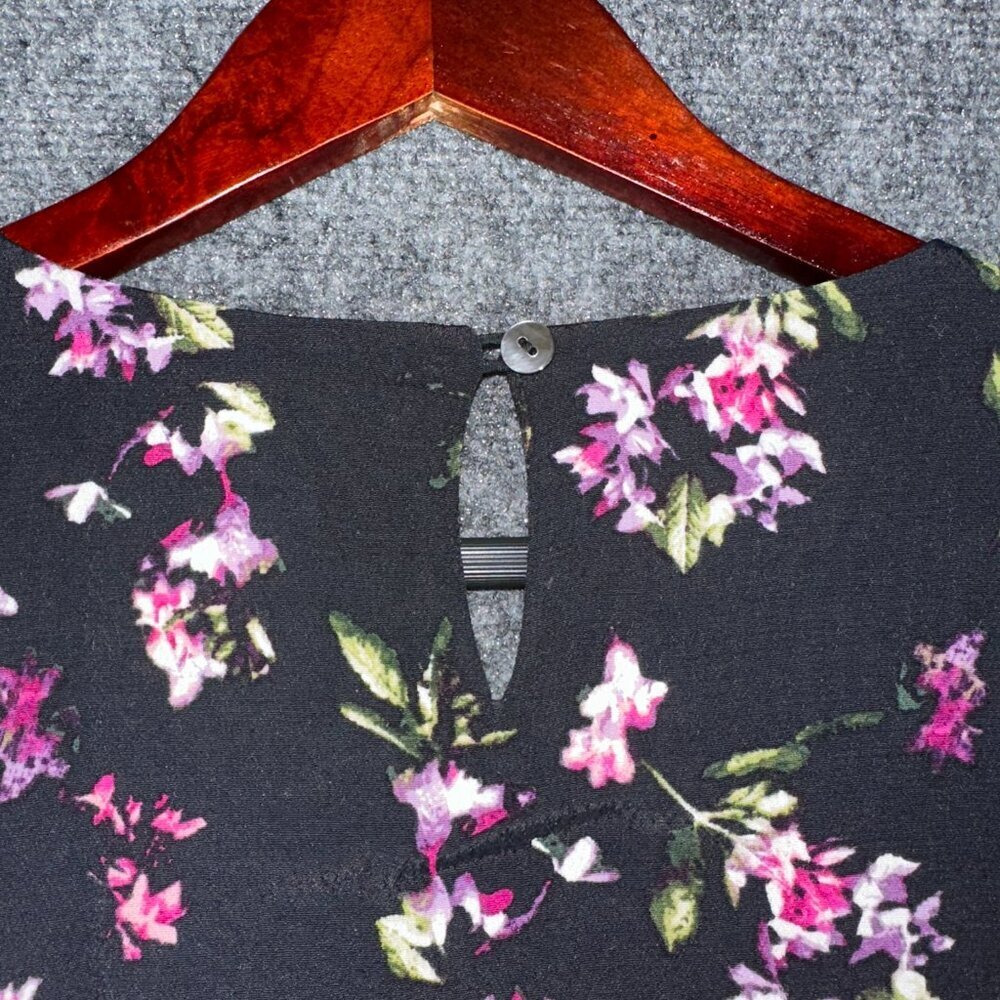 J Jill Blouse Womens Medium Top Black Floral Long Sleeve Shirt Pullover Top - Picture 7 of 8